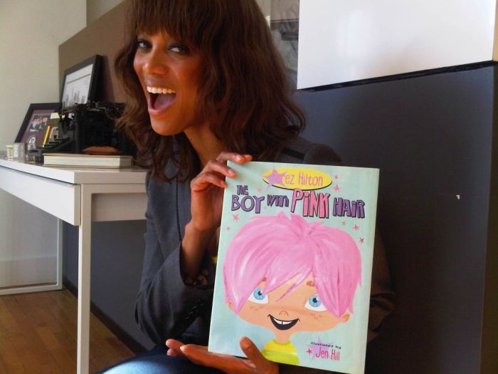 Tyra Banks Twitpics (43 pics)