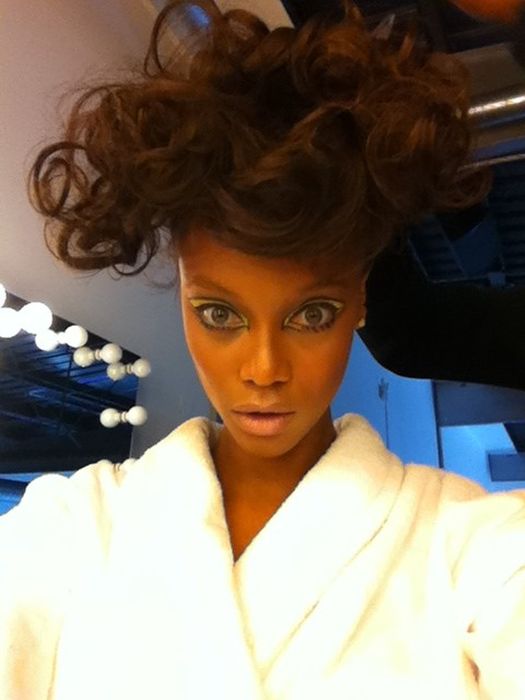 Tyra Banks Twitpics (43 pics)