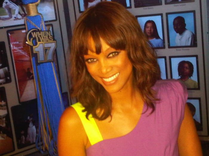 Tyra Banks Twitpics (43 pics)