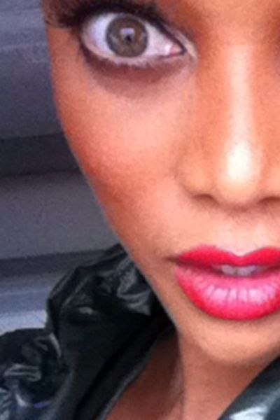 Tyra Banks Twitpics (43 pics)