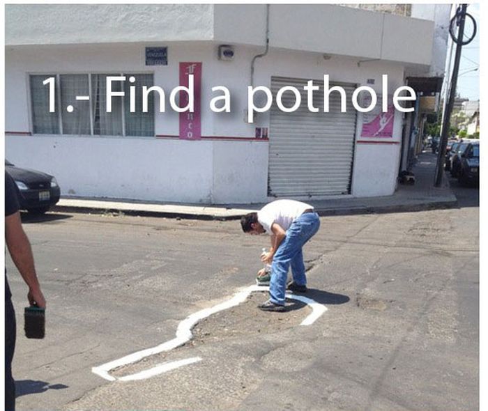 Me vs Potholes (7 pics)