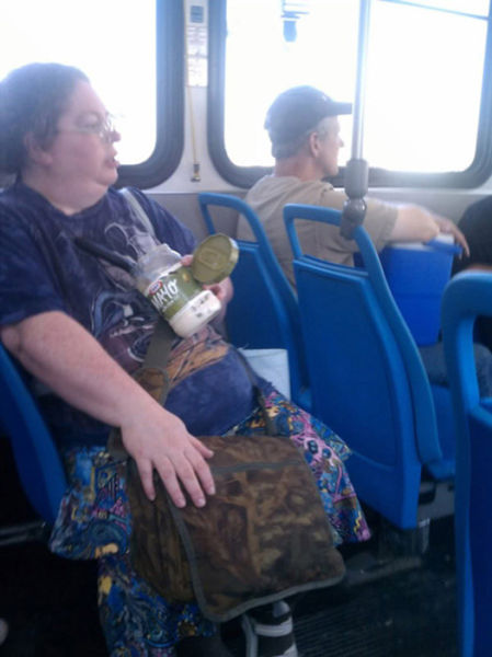 What Happens in Bus Stays in Bus (24 pics)