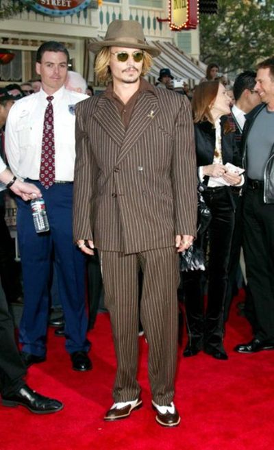 Johnny Depp's fashion Over the Years (21 pics)