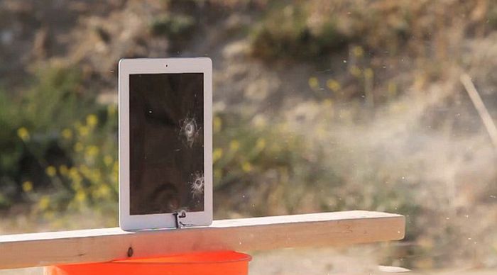 Is the New iPad Bulletproof? (8 pics)