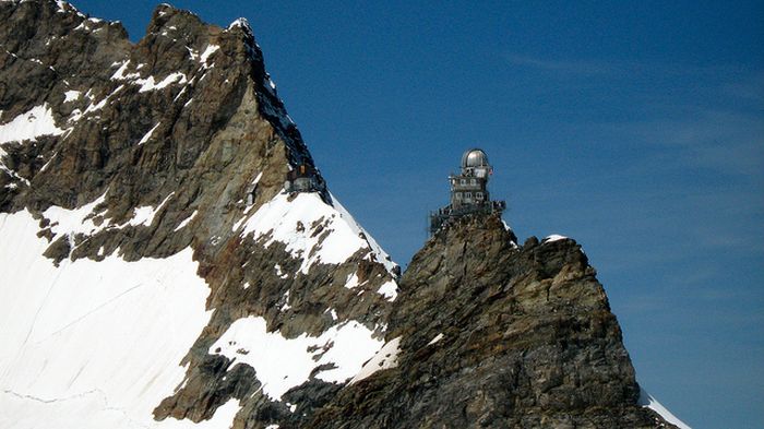 The Sphinx Observatory in Jungfraujoch, Switzerland (10 pics)