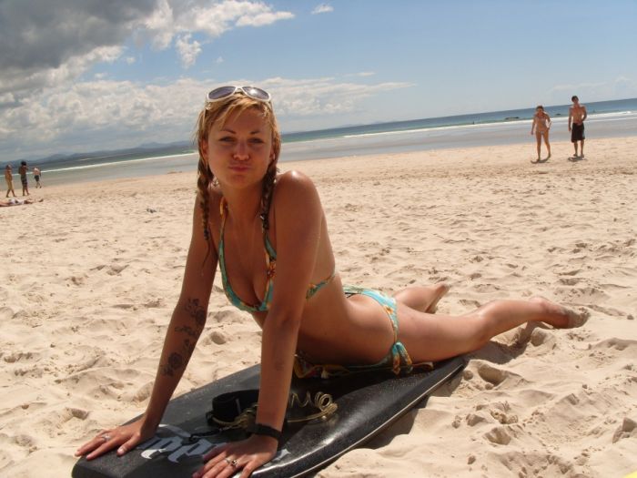 Hot Surf Girls (47 pics)