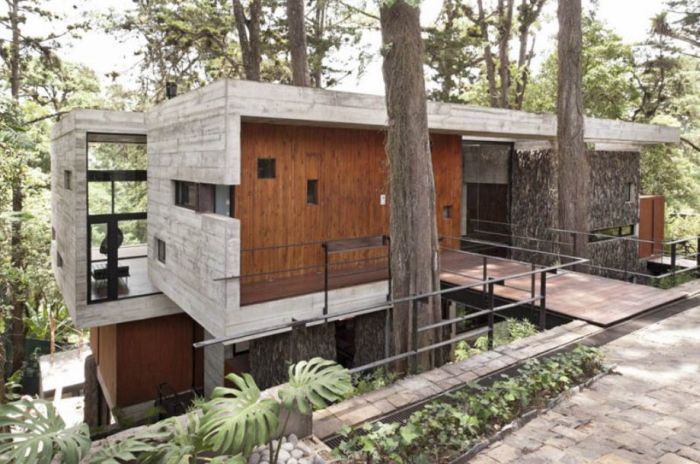Amazing Treehouse (24 pics)