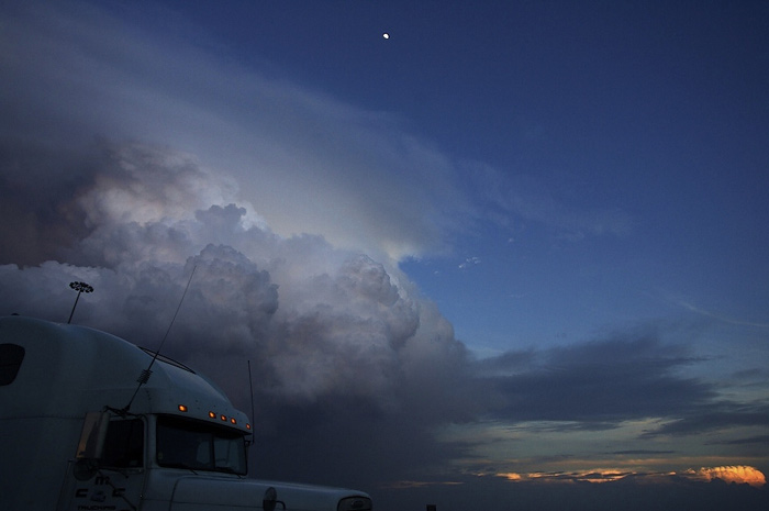 Amazing Storm Photos by Nick Moir (33 pics)