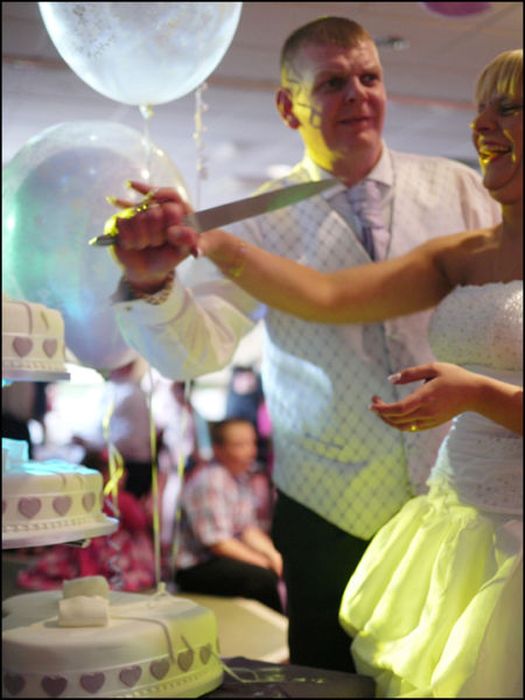 Funny Wedding Pictures (59 pics)