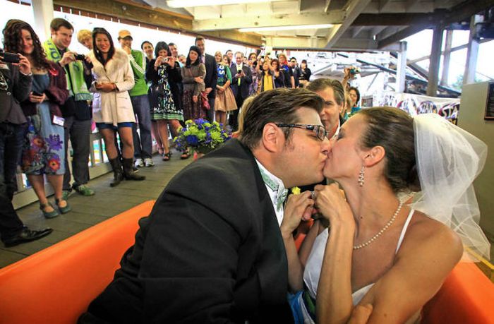 Funny Wedding Pictures (59 pics)