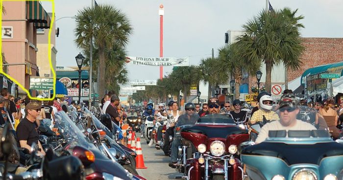 Welcome to Daytona Bike Week (64 pics)