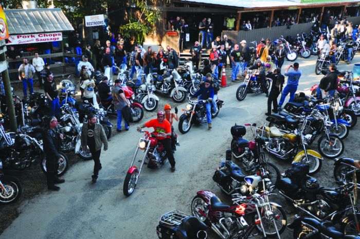 Welcome to Daytona Bike Week (64 pics)