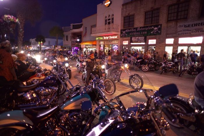 Welcome to Daytona Bike Week (64 pics)