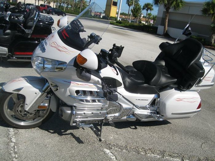 Welcome to Daytona Bike Week (64 pics)