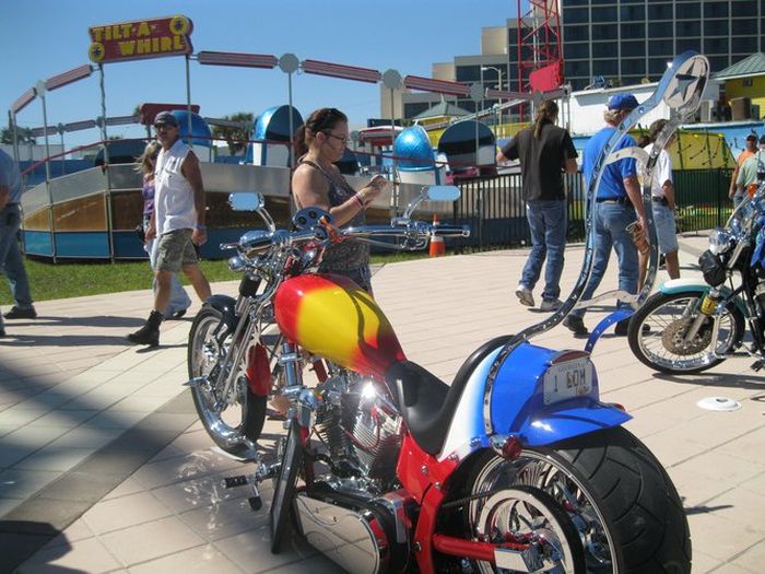 Welcome to Daytona Bike Week (64 pics)