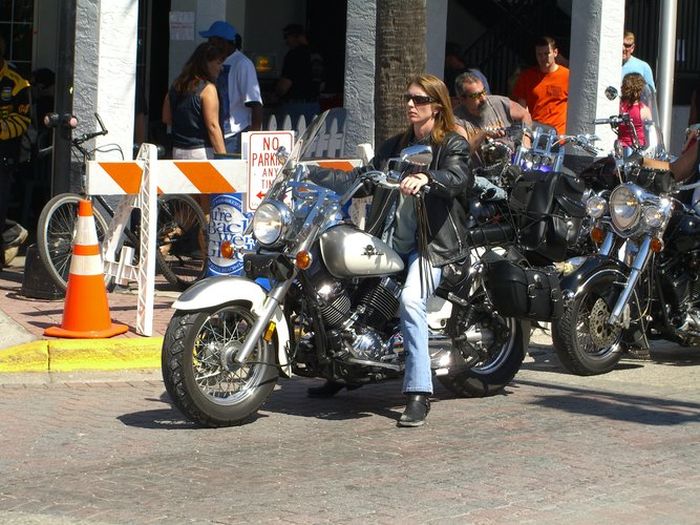 Welcome to Daytona Bike Week (64 pics)