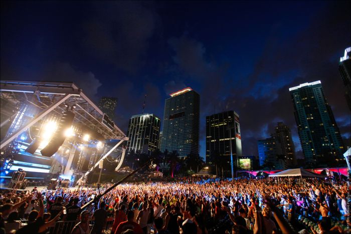 Ultra Music Festival 2012 (100 pics)