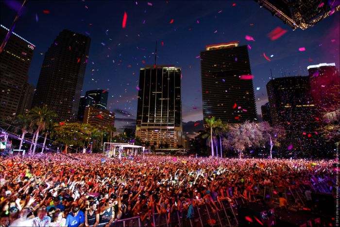 Ultra Music Festival 2012 (100 pics)