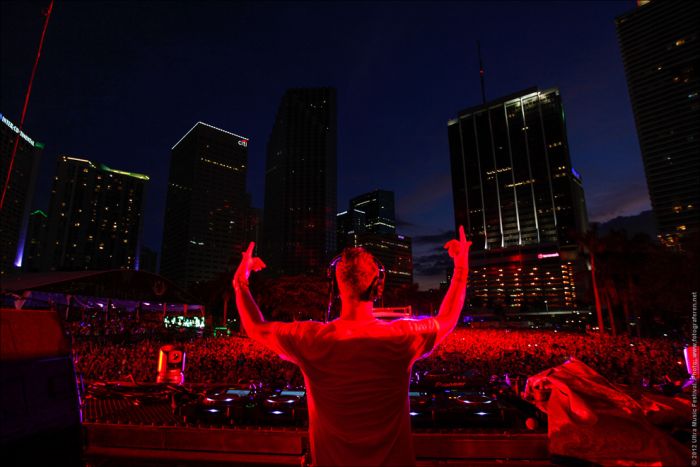 Ultra Music Festival 2012 (100 pics)