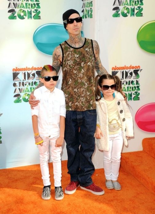 Fashion At The Kids Choice Awards (43 pics)