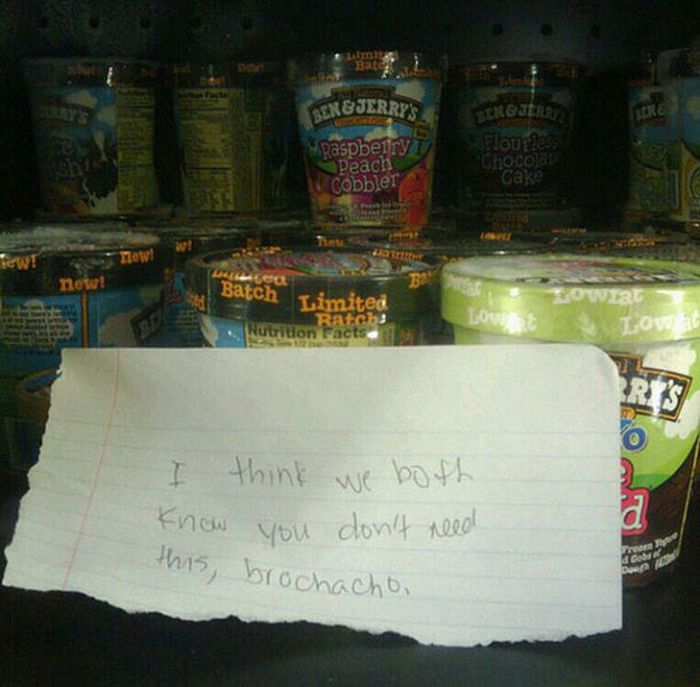 Passive Aggressive Roommate Notes (14 pics)