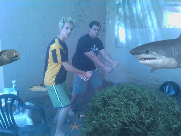 Hilarious Photoshop Trolling. Part 2 (14 pics)