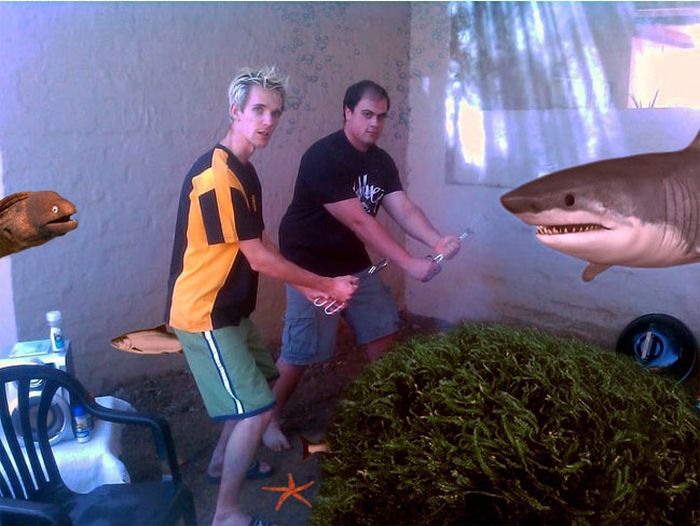 Hilarious Photoshop Trolling. Part 2 (14 pics)