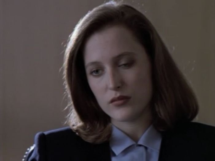 Scully's Eyes (32 pics)