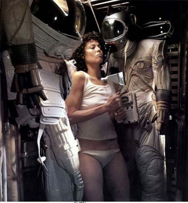 Behind the Scenes of "Alien" (40 pics)