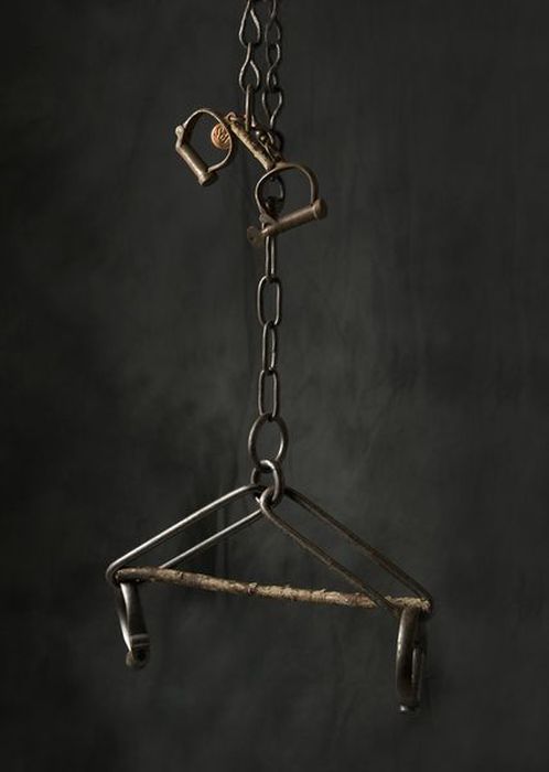 Torture Instruments of Fernand Meysonnier (74 pics)