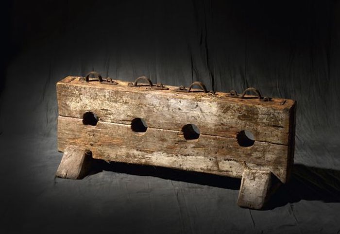 Torture Instruments of Fernand Meysonnier (74 pics)