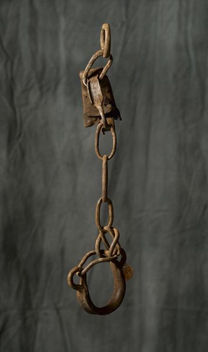Torture Instruments of Fernand Meysonnier (74 pics)