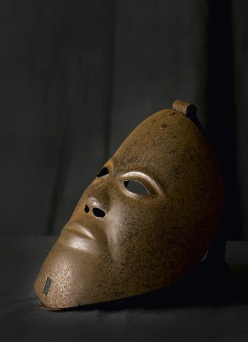 Torture Instruments of Fernand Meysonnier (74 pics)