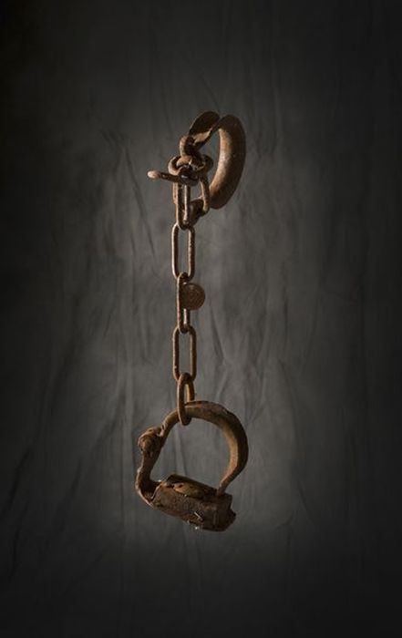 Torture Instruments of Fernand Meysonnier (74 pics)