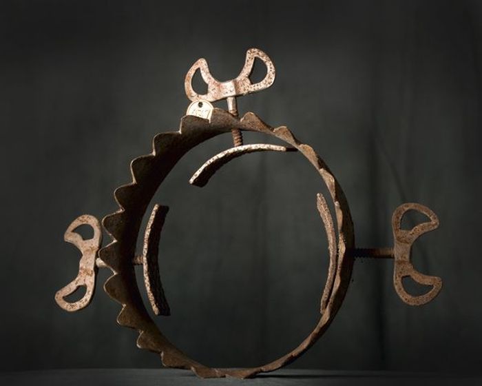 Torture Instruments of Fernand Meysonnier (74 pics)