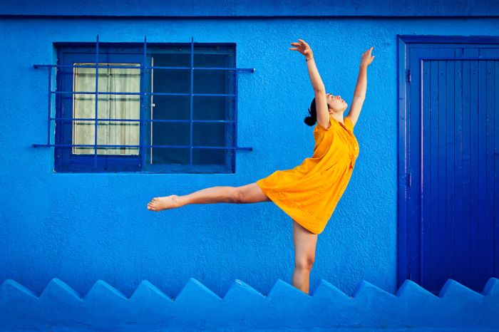 Photos by Julien Mauve (99 pics)