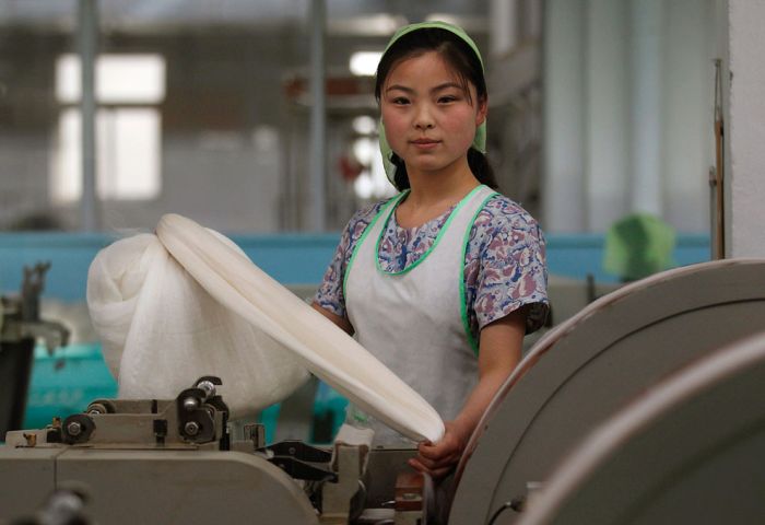 Random Pictures of North Korea (37 pics)