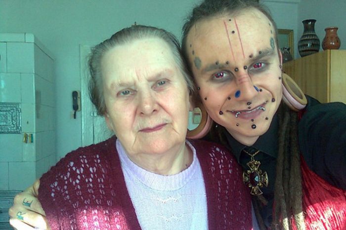 Acid Picdump (126 pics)