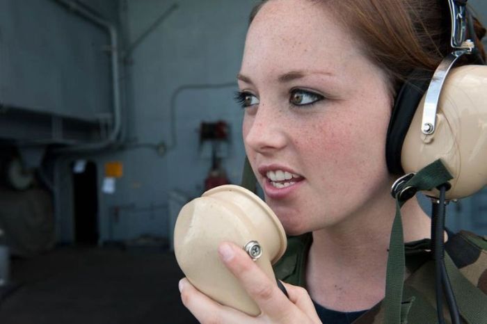 Girls in Army (20 pics)