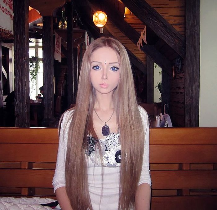 Real-Life Doll (60 pics)