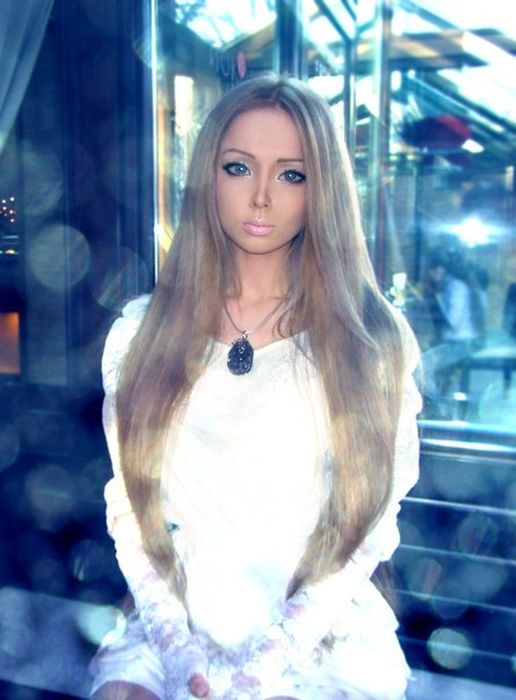 Real-Life Doll (60 pics)