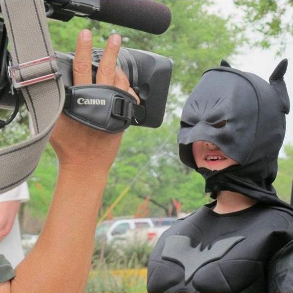 Kid Gets to be Batman for a Day (17 pics)