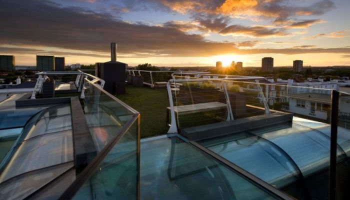 Glass Rooftop Penthouse in London (20 pics)