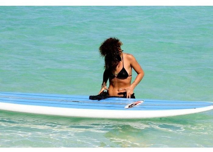 The Perfect Day With Rihanna (45 pics)