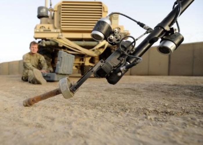 EOD robots (31 pics)