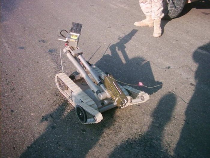 EOD robots (31 pics)
