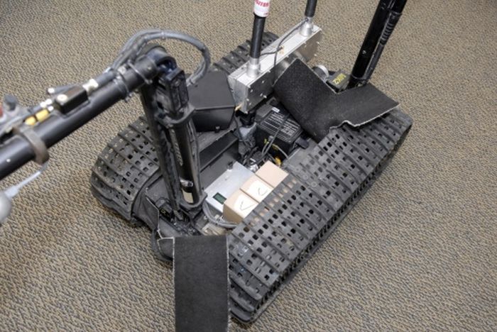 EOD robots (31 pics)