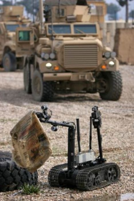 EOD robots (31 pics)