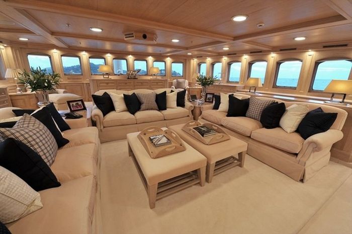 Beautiful Nero Yacht by Neptun Ozis (15 pics)