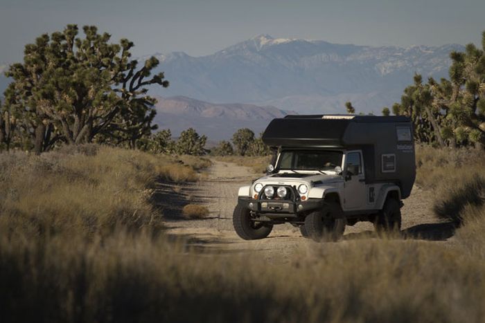 AT Action Camper for Jeep (9 pics)